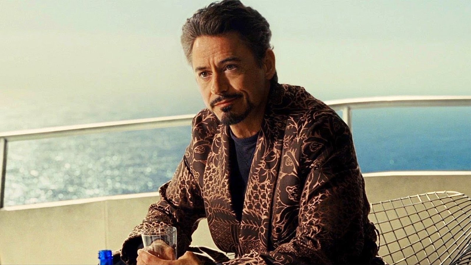 La première bande-annonce du retour d'un favori des fans se répand alors que tout le monde aime la conception divulguée d'Ironheart 7 Robert Downey Jr dans le rôle de Tony Stark dans Iron Man 2