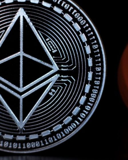 Près d'un million de dollars en crypto volés lors du piratage de l'adresse de vanité d'Ethereum 16 Près d'un million de dollars en crypto volés lors du piratage de l'adresse de vanité d'Ethereum - 15