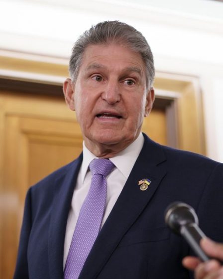 Le projet de loi sur les dépenses passe le vote de procédure après que Manchin ait mis fin à la poussée d'autorisation de pipeline 26 Le projet de loi sur les dépenses passe le vote de procédure après que Manchin ait mis fin à la poussée d'autorisation de pipeline - 25