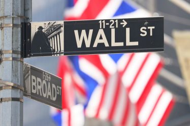 Les contrats à terme sur Dow baissent de 250 points alors que le rebond de l'intervention de la Banque d'Angleterre s'estompe - 7