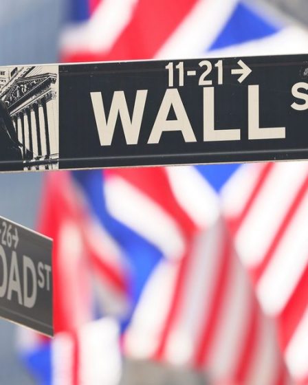 Les contrats à terme sur Dow baissent de 250 points alors que le rebond de l'intervention de la Banque d'Angleterre s'estompe 74 Les contrats à terme sur Dow baissent de 250 points alors que le rebond de l'intervention de la Banque d'Angleterre s'estompe - 73