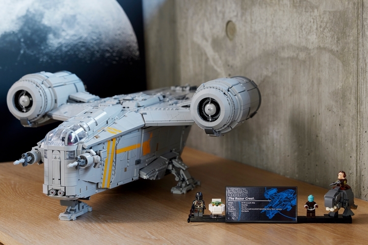 LEGO Star Wars The Mandalorian Razor Crest UCS 8 LEGO Star Wars The Mandalorian Razor Crest UCS - 7