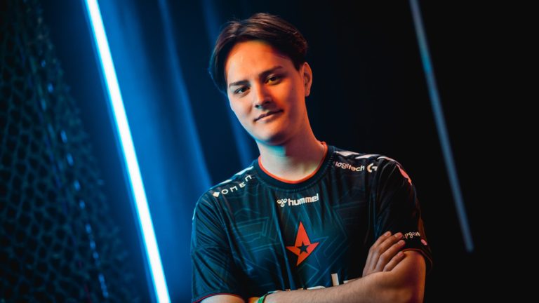 Alimenté par Farlig: Astralis passe devant MOUZ dans la saison 16 de l'EPL 2 Alimenté par Farlig: Astralis passe devant MOUZ dans la saison 16 de l'EPL - 1