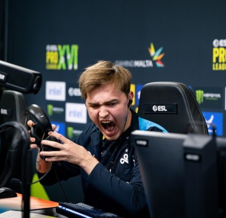 Cloud9 laisse Movistar Riders en pagaille après une domination 2-0 lors de la saison 16 de l'ESL Pro League 76 Cloud9 laisse Movistar Riders en pagaille après une domination 2-0 lors de la saison 16 de l'ESL Pro League - 75