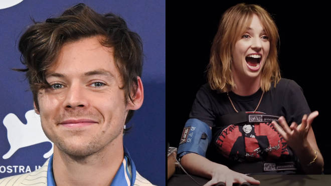 Maya Hawke se fait prendre en train de mentir à propos de l'étanchéification de Harry Styles dans un détecteur de mensonges hilarant... 2 Maya Hawke se fait prendre en train de mentir à propos de l'étanchéification de Harry Styles dans un détecteur de mensonges hilarant... - 1