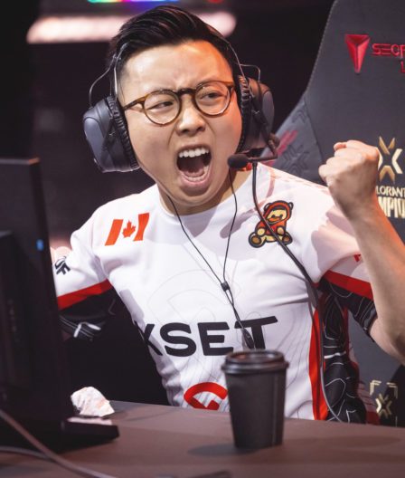 XSET obtient sa première victoire internationale après un match tendu contre XERXIA 92 XSET obtient sa première victoire internationale après un match tendu contre XERXIA - 91