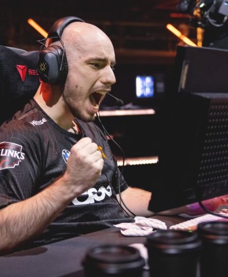 Toutes les équipes EMEA se sont qualifiées pour les éliminatoires VCT Champions 2022 après le retour de Fnatic au top de sa forme lors d'une victoire sur 100T 72 Toutes les équipes EMEA se sont qualifiées pour les éliminatoires VCT Champions 2022 après le retour de Fnatic au top de sa forme lors d'une victoire sur 100T - 71