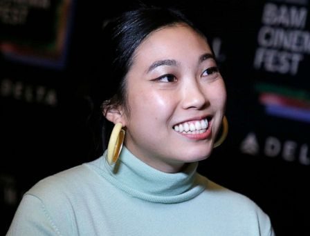 Awkwafina parle de rejoindre l'univers cinématographique Marvel: '' Shang-Chi '' va signifier beaucoup pour les gens '' 98 Awkwafina parle de rejoindre l'univers cinématographique Marvel: '' Shang-Chi '' va signifier beaucoup pour les gens '' - 97