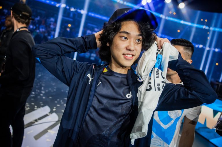 La KDA de la finale LCS de C9 Berserker a été la plus élevée de tous les joueurs de la Ligue nord-américaine en 10 saisons 2 La KDA de la finale LCS de C9 Berserker a été la plus élevée de tous les joueurs de la Ligue nord-américaine en 10 saisons - 1