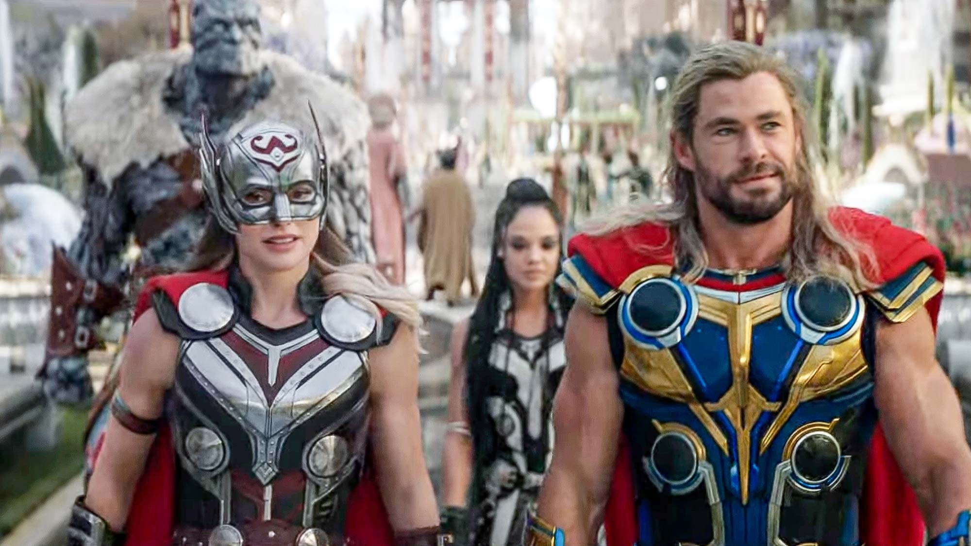 Disney Plus Day 2022 : heure de début, nouveautés et plus encore 3 Jane Foster/The Mighty Thor, Korg, King Valkyrie et Thor dans Thor : Love and Thunder