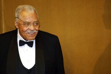 Disney remplace la voix de James Earl Jones en tant que Dark Vador par l'IA - 13