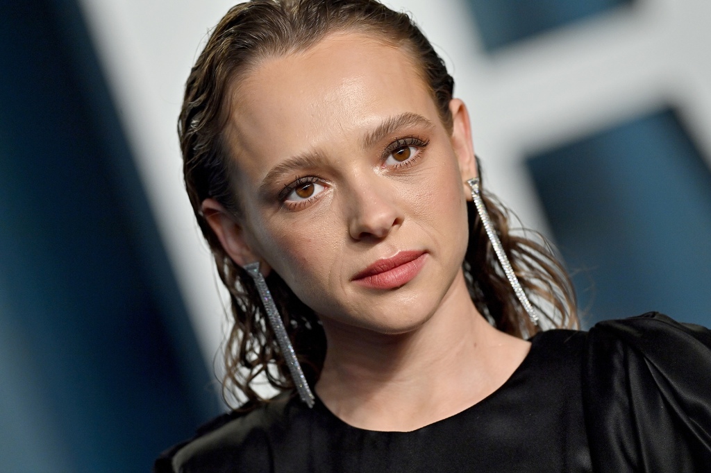 Disney va déployer un super-héros israélien dans le film "Captain America" - les Arabes irritent 4 Shira Haas, l'actrice israélienne de 27 ans qui a joué dans la série à succès Netflix Unorthodox, incarnera Sabra dans "Captain America : Nouvel Ordre Mondial," qui sortira en 2024.