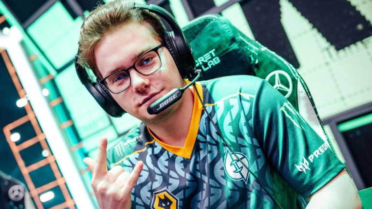 Le début parfait de Fnatic pour les Mondiaux 2022 n'est pas ce qu'il semble selon Inspired d'EG 2 Le début parfait de Fnatic pour les Mondiaux 2022 n'est pas ce qu'il semble selon Inspired d'EG - 1