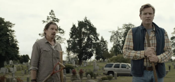 Raymond-Ray Ewan McGregor et Ethan Hawke sont des frères et sœurs qui cherchent à enterrer le passé – Punch Drunk Critics - 3
