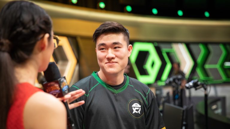 Pobelter explique pourquoi la file d'attente solo de la Ligue est vouée à l'échec : "Je me sens juste misérable la plupart du temps après avoir joué" - 1