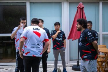 Un joueur d'Infinity appelle les équipes NA CS:GO après s'être qualifié pour l'IEM Rio Major Americas RMR - 5