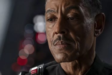Giancarlo Esposito veut jouer le rôle de Moff Gideon dans le jeu vidéo "Star Wars" de Massive - 5