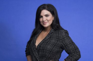 Gina Carano dit à Tucker Carlson qu'elle a été virée de Disney - 7