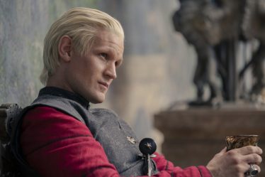 House of the Dragon les producteurs expliquent pourquoi Daemon a quitté Rhaenyra - 13