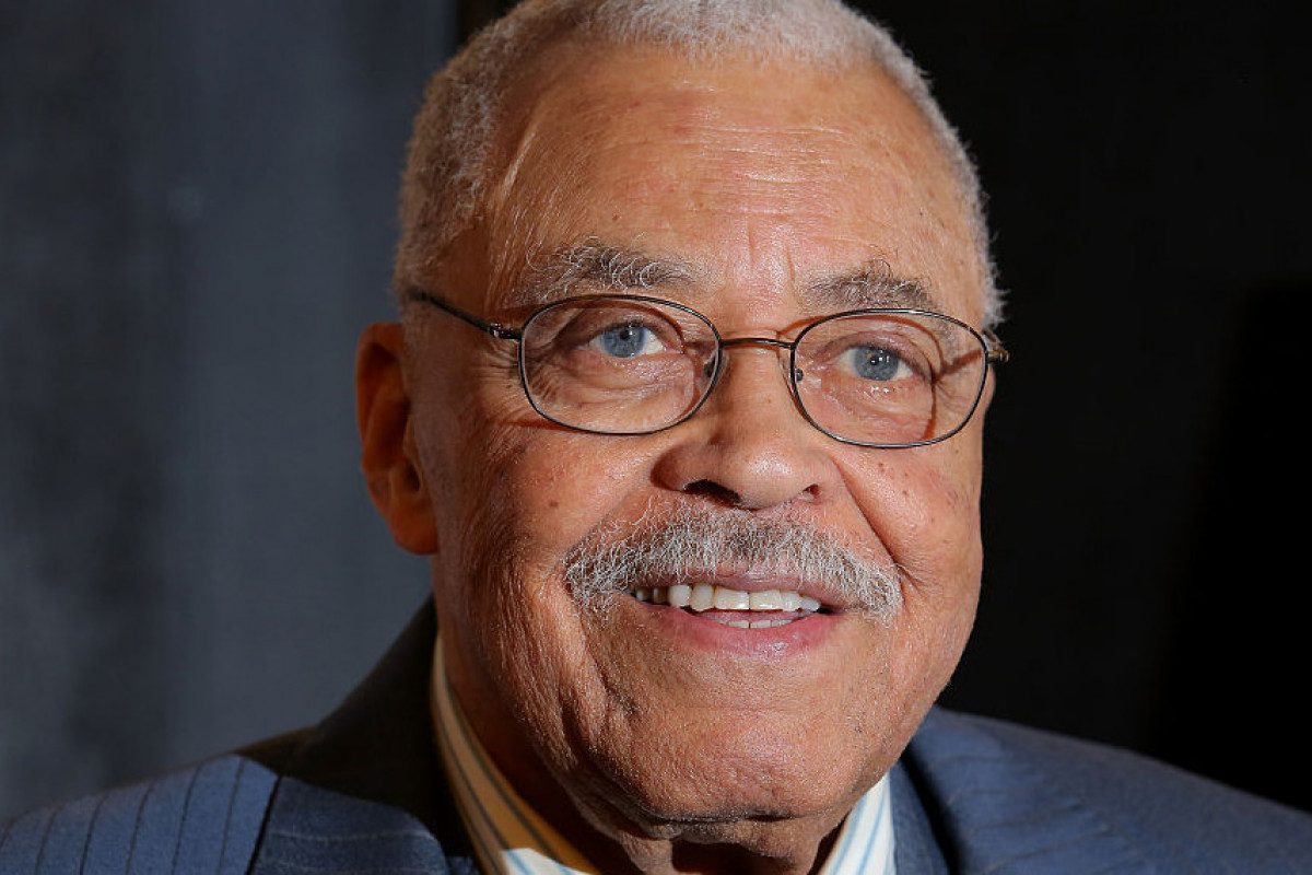 James Earl Jones prend sa retraite en tant que voix de Dark Vador 2 James Earl Jones prend sa retraite en tant que voix de Dark Vador - 1