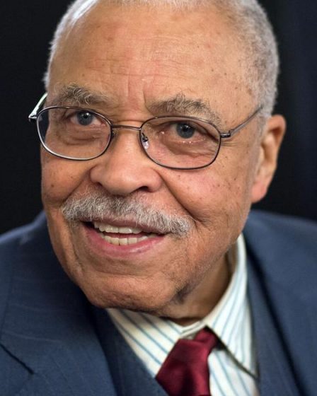 James Earl Jones raccroche sa cape en Dark Vador | Nouvelles - 1