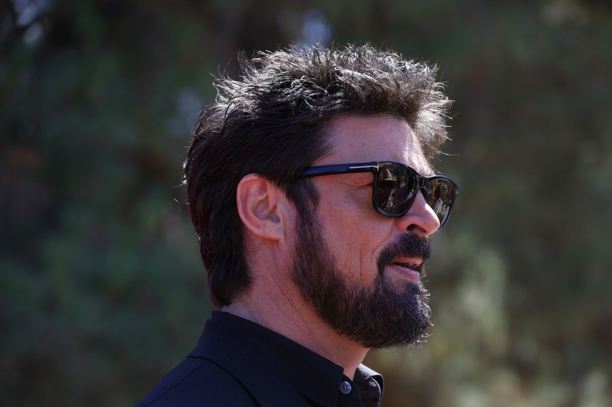 Karl Urban étourdit en tant que Wolverine du MCU dans une vidéo à couper le souffle 2 Karl Urban étourdit en tant que Wolverine du MCU dans une vidéo à couper le souffle - 1