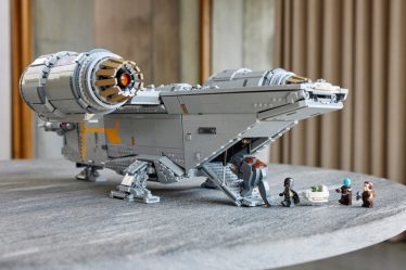 LEGO Star Wars The Mandalorian Razor Crest UCS - 7