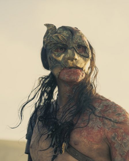 L'acteur Daniel Scott-Smith nous emmène derrière le masque du Crabfeeder 156 L'acteur Daniel Scott-Smith nous emmène derrière le masque du Crabfeeder - 155