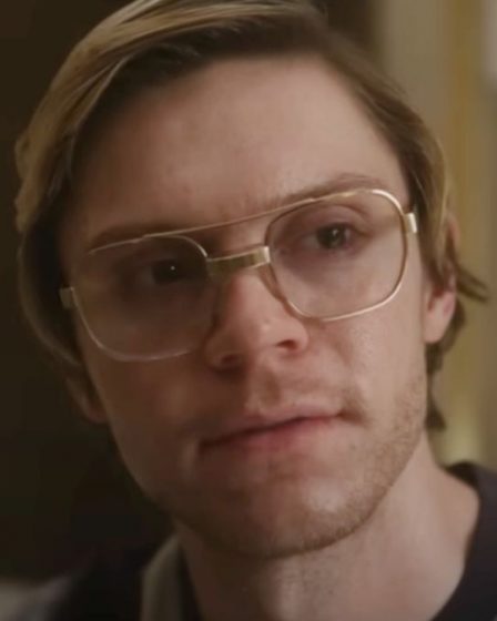 Le monstre de Netflix : l'histoire de Jeffrey Dahmer vient d'attirer le plus grand public depuis Stranger Things Saison 4 26 Le monstre de Netflix : l'histoire de Jeffrey Dahmer vient d'attirer le plus grand public depuis Stranger Things Saison 4 - 25