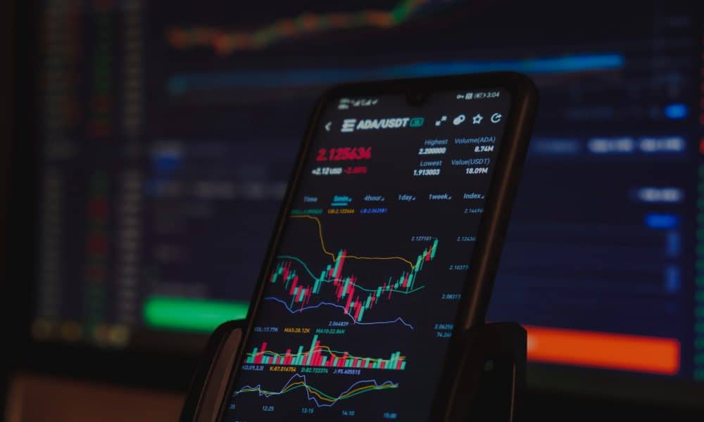 Les détenteurs de Cardano s'émerveillent de l'opportunité alors qu'ADA retourne XRP... 2 Les détenteurs de Cardano s'émerveillent de l'opportunité alors qu'ADA retourne XRP... - 1