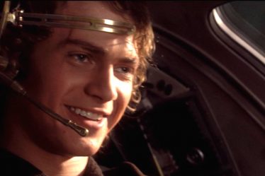 Les fans de "Star Wars" s'affrontent sur la scène d'ouverture la plus spectaculaire - 5