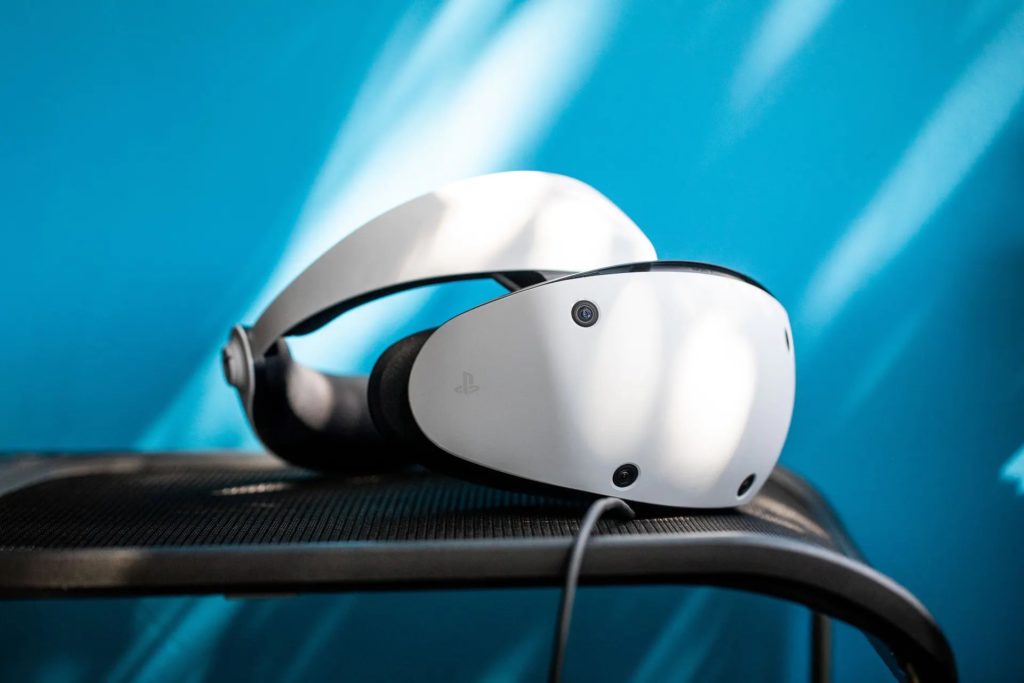 Les premiers tests du PlayStation VR 2, l'actualité des Google Pixel 7 et 7 Pro, Xiaomi lève le voile sur sa première voiture électrique, c'est le récap de la semaine 2 Les premiers tests du PlayStation VR 2, l'actualité des Google Pixel 7 et 7 Pro, Xiaomi lève le voile sur sa première voiture électrique, c'est le récap de la semaine - 1