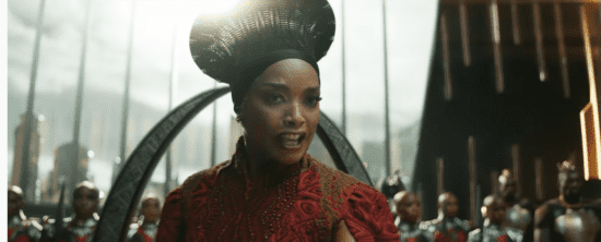 Marvel pourrait annuler la sortie en salles de Black Panther 2 dans un pays 9 Angela Bassett as Ramonda