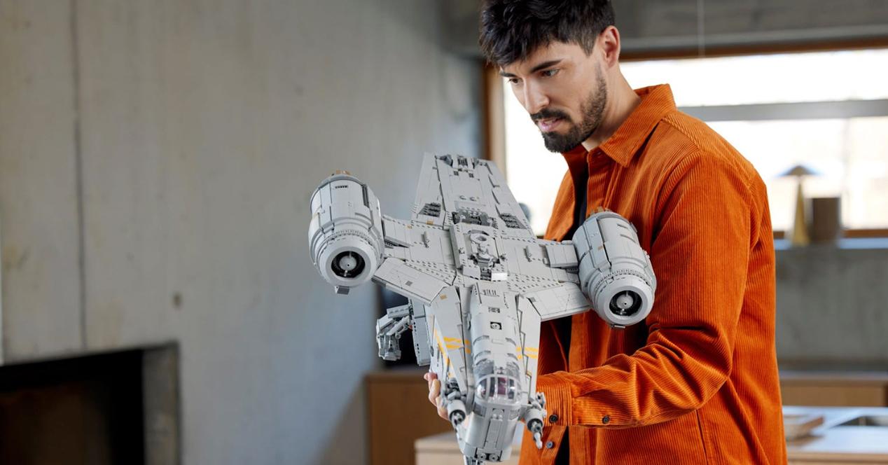 Pourquoi le nouveau LEGO de The Mandalorian est-il si spécial ? 4 lame de rasoir mandalorian lego.jpg