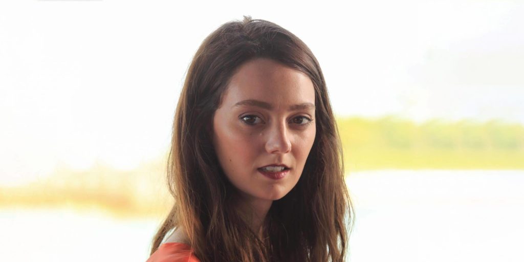 Qui est Tanya Reynolds de Netflix "Sex Education"? Biographie 2 Qui est Tanya Reynolds de Netflix "Sex Education"? Biographie - 1
