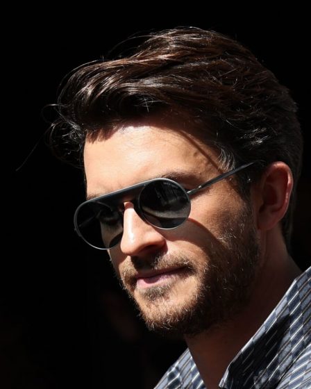 Qui la star de Bridgerton, Jonathan Bailey, jouera-t-elle dans le film Wicked ? 57 Qui la star de Bridgerton, Jonathan Bailey, jouera-t-elle dans le film Wicked ? - 56