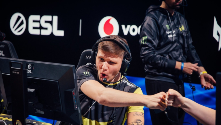 NAVI passe aux quarts de finale de la saison 16 de l'ESL Pro League - 1