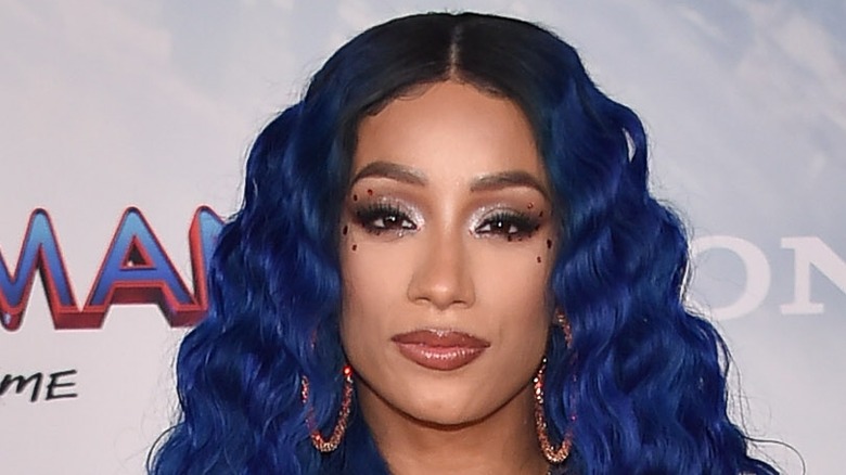 Sasha Banks révèle le mouvement de lutte professionnelle qu'elle a apporté au Mandalorian 3 Sasha Banks a posé