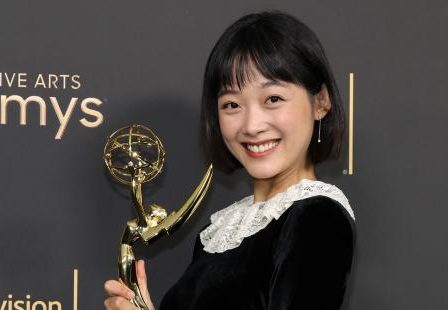 Squid Game: Lee Yoo Mi décroche une victoire monumentale ; Show attrape 3 récompenses le deuxième soir - 33