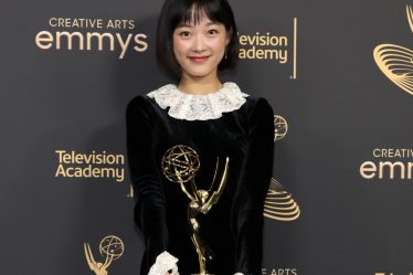 'Squid Game' remporte le premier Emmy Award pour organiser une bataille dramatique - 10