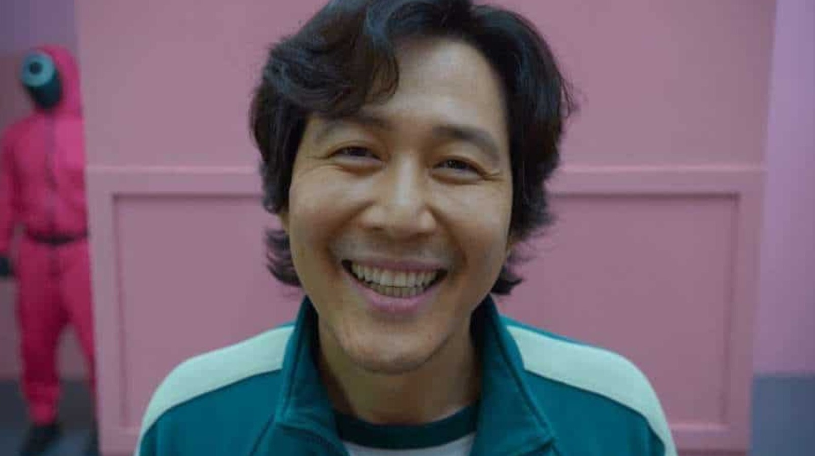 Squid GameLee Jung-Jae est entré dans l'histoire aux Emmys 2022 2 Squid GameLee Jung-Jae est entré dans l'histoire aux Emmys 2022 - 1