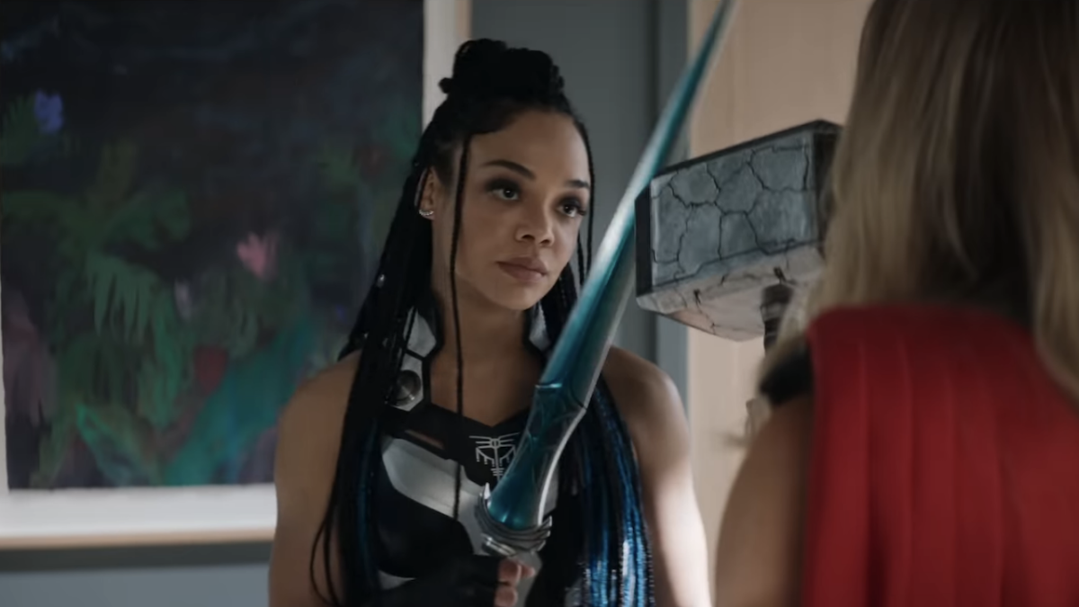 Tessa Thompson appelle un Thor 4 Blooper Taika Waititi laissé dans le film sans s'en apercevoir 2 Tessa Thompson appelle un Thor 4 Blooper Taika Waititi laissé dans le film sans s'en apercevoir - 1