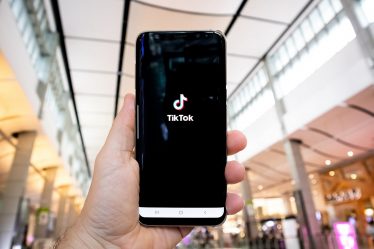 TikTok a enfin ajouté un bouton "Je n'aime pas" au commentaire de la vidéo › - 6