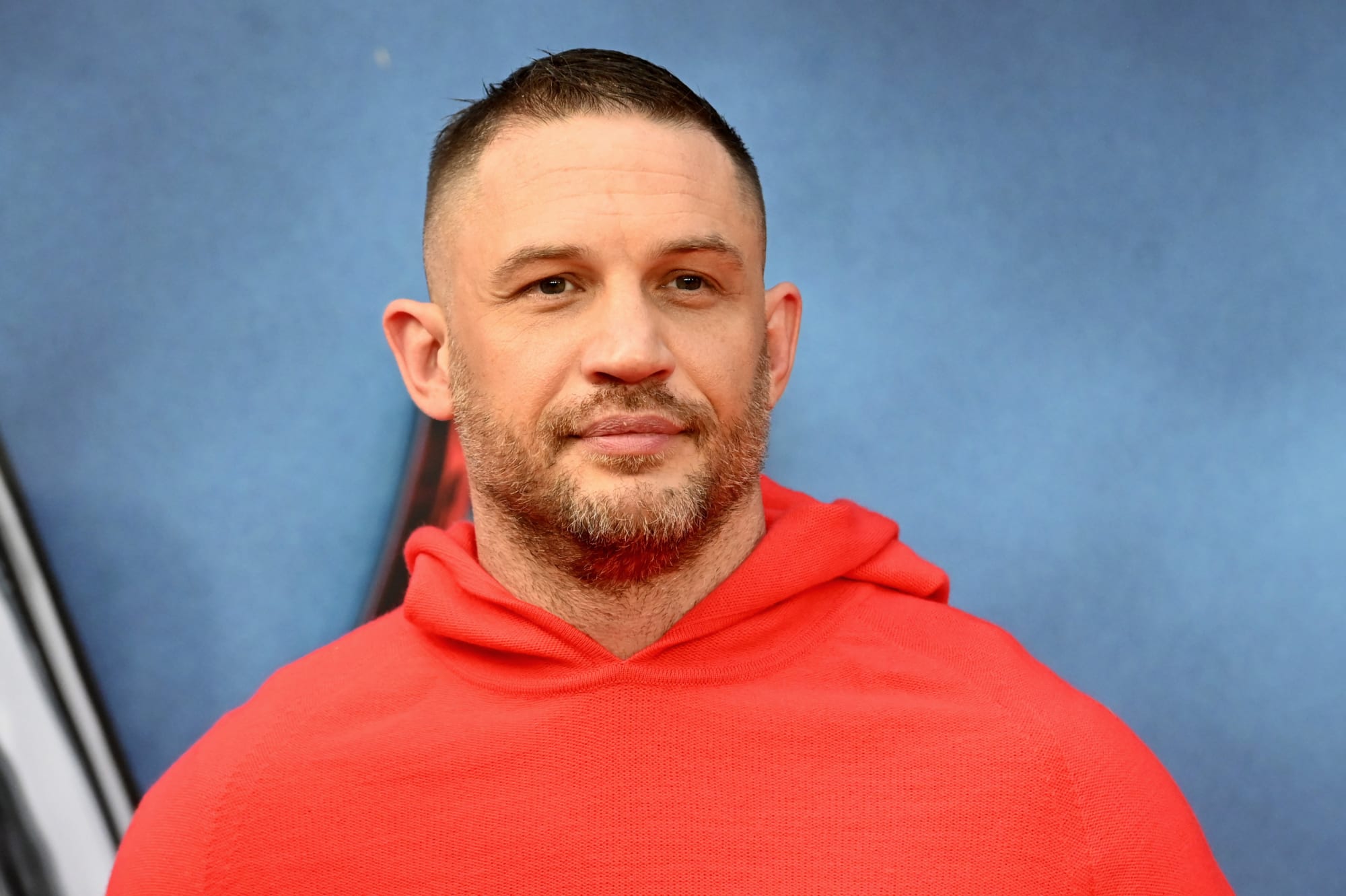 Tom Hardy étourdit en tant que nouveau Wolverine dans une affiche à couper le souffle 2 Tom Hardy étourdit en tant que nouveau Wolverine dans une affiche à couper le souffle - 1