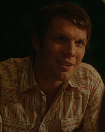 Un ami de la famille : Peacock dévoile une bande-annonce troublante et des illustrations clés 4 Jake Lacy sur Un ami de la famille