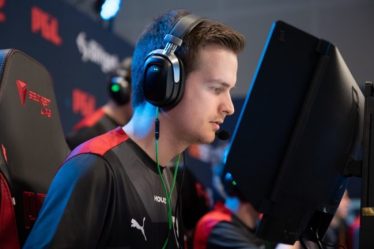 AcoR, siuhy et Keoz rejoignent officiellement l'équipe CS:GO de GamerLegion - 5