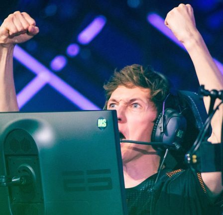 Noyau intact: Boaster et Derke signent des extensions avec Fnatic VALORANT 14 Noyau intact: Boaster et Derke signent des extensions avec Fnatic VALORANT - 13