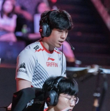 L'entraîneur-chef des Kwangdong Freecs, cvMax, a l'intention de conserver un joueur vedette pour la saison LCK 2023 68 L'entraîneur-chef des Kwangdong Freecs, cvMax, a l'intention de conserver un joueur vedette pour la saison LCK 2023 - 67