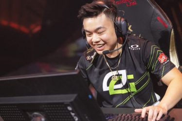 OpTic se rallie depuis un départ lamentable sur Breeze pour battre à nouveau LOUD et s'assurer une place en séries éliminatoires VCT Champions - 5