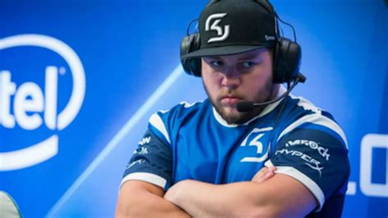 Zews, l'entraîneur de Counter-Strike, vainqueur d'un tournoi majeur, sort de sa retraite pour entraîner des challengers brésiliens 2 Zews, l'entraîneur de Counter-Strike, vainqueur d'un tournoi majeur, sort de sa retraite pour entraîner des challengers brésiliens - 1